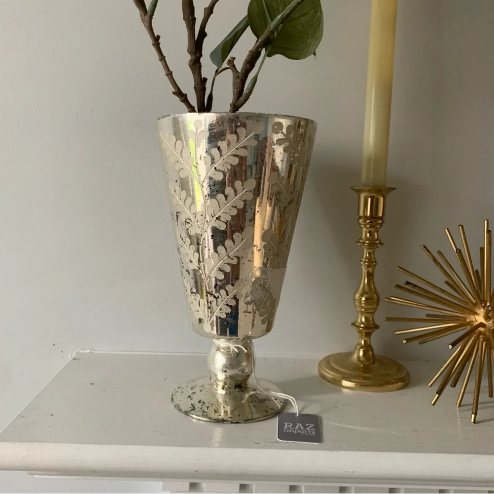 RAZ‎ IMPORTS Silver Etched Mercury Glass Footed Vase 8.75